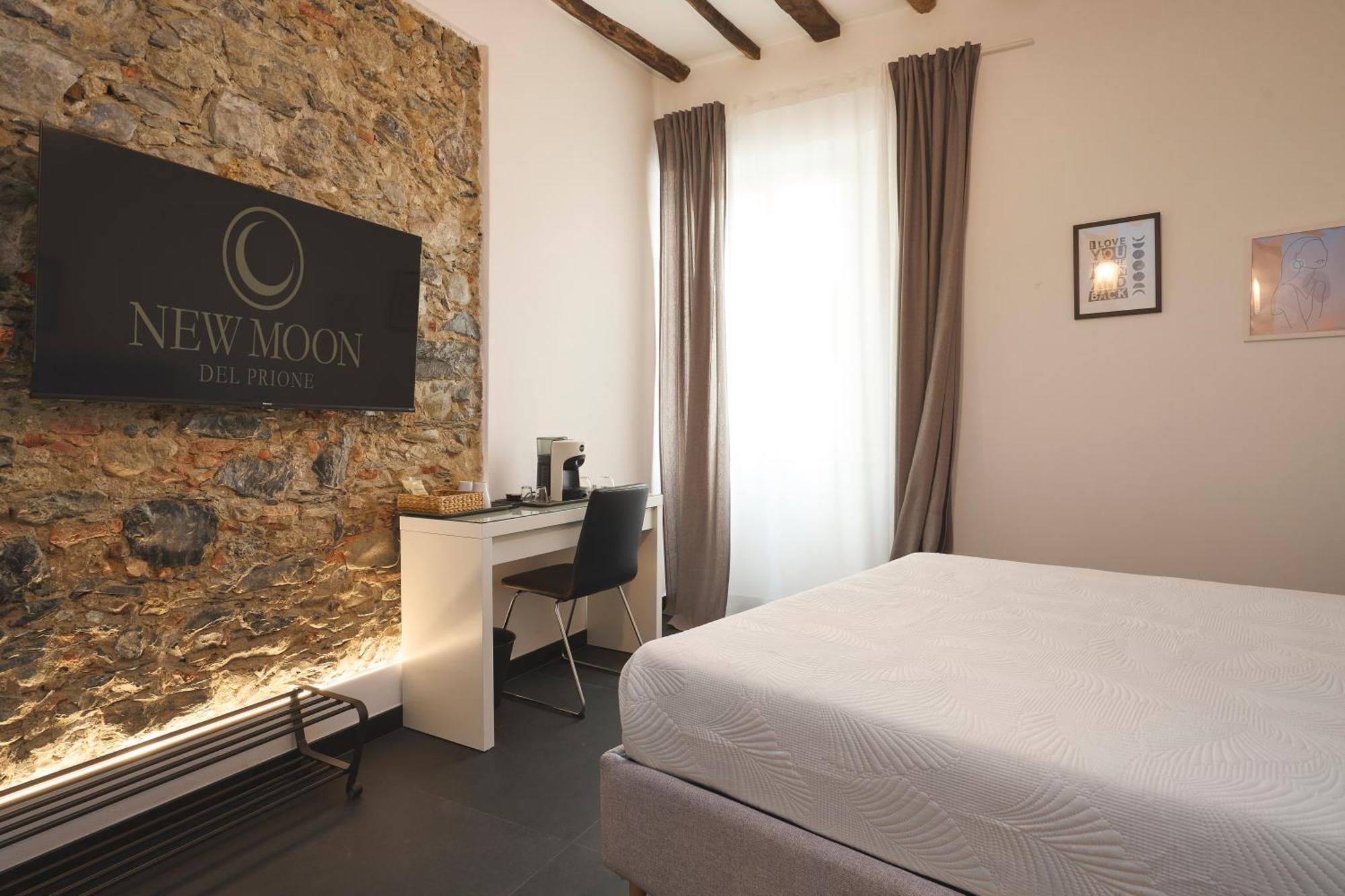 New Moon Del Prione Hotel La Spezia Bagian luar foto