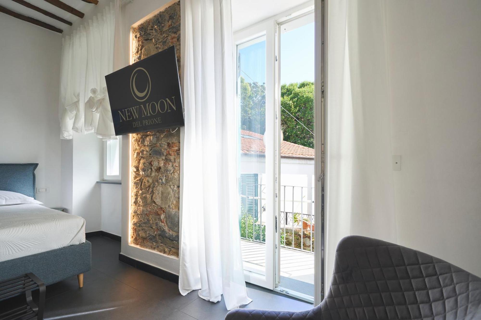 New Moon Del Prione Hotel La Spezia Bagian luar foto