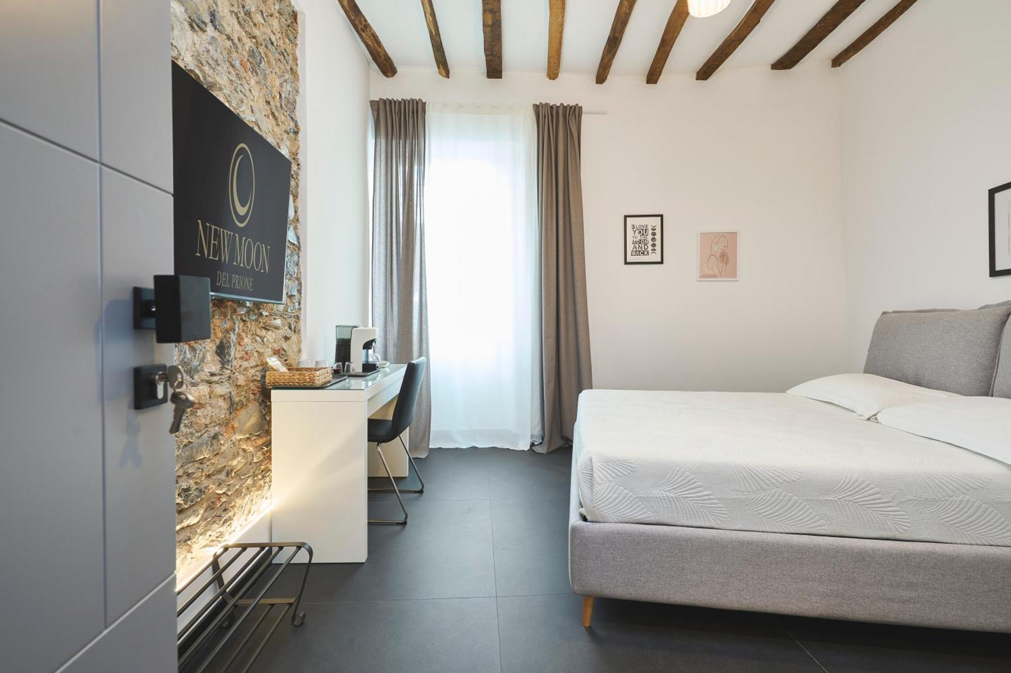 New Moon Del Prione Hotel La Spezia Bagian luar foto